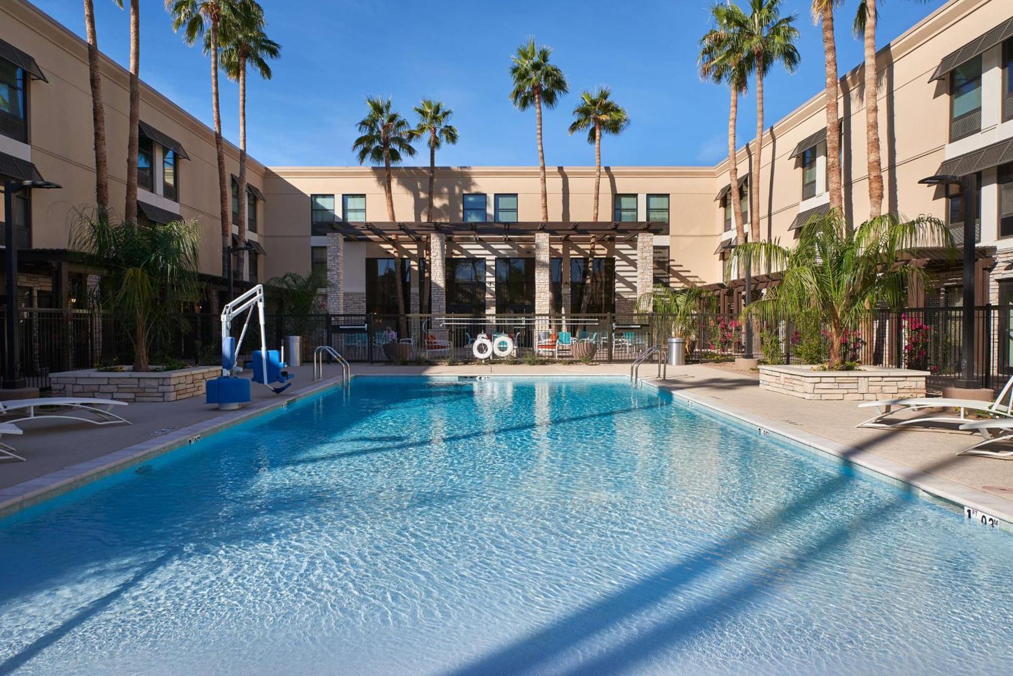 Hampton Inn & Suites Scottsdale On Shea Blvd מראה חיצוני תמונה