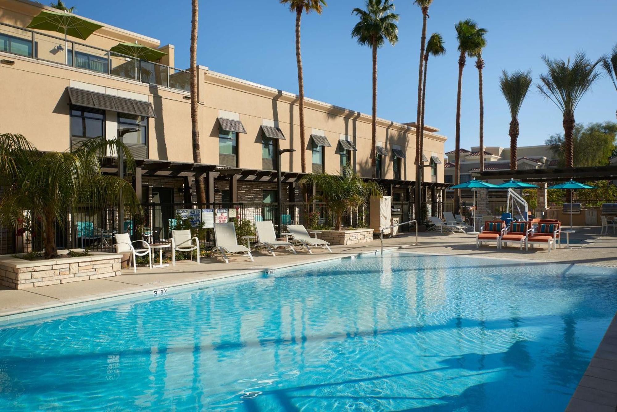 Hampton Inn & Suites Scottsdale On Shea Blvd מראה חיצוני תמונה